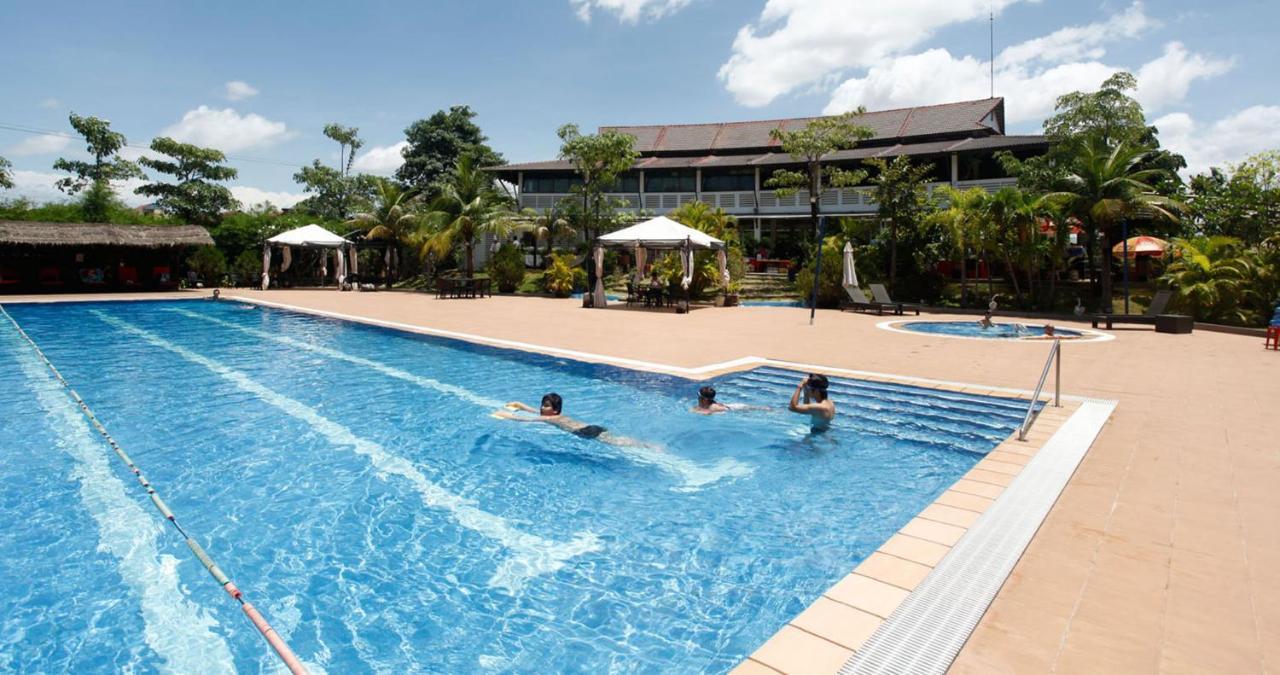 Cambodian Country Club Ξενοδοχείο Πνομ Πενχ Εξωτερικό φωτογραφία