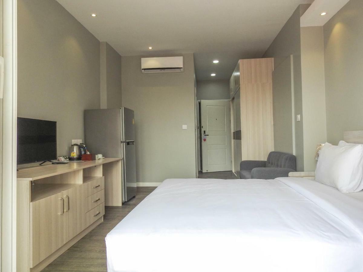 Cambodian Country Club Ξενοδοχείο Πνομ Πενχ Εξωτερικό φωτογραφία